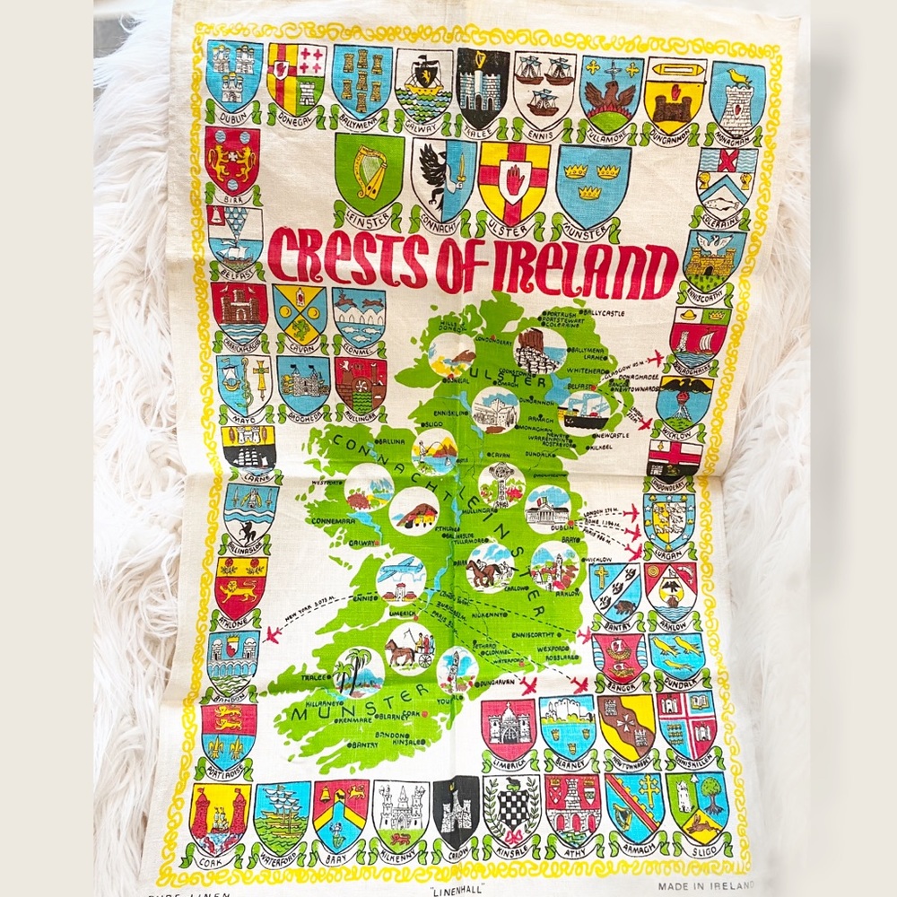 Vintage 80’s IRISH LINEN TEA DISH TOWEL Crests
